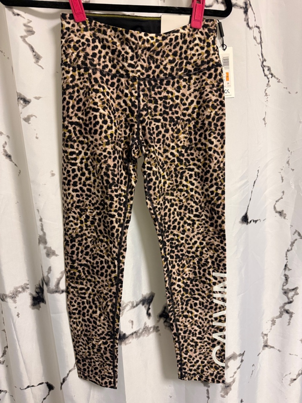 NWT Calvin Klein Women’s High Waisted 7/8 Length Leggings